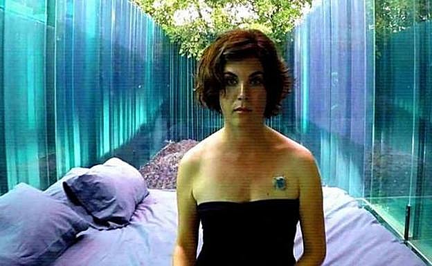 Samanta se adentra en el mundo del sexo