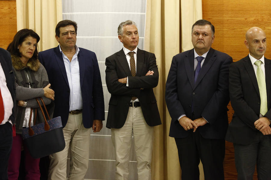 lEl grupo, que congrega a 111 cooperativas aceiteras, es el primer productor oleícola del mundo