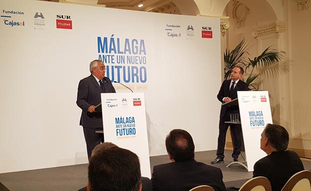 «Si Andalucía recibiese lo que le corresponde de España crecería un 1% anual más»