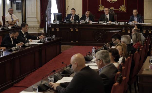 Imagen de un pleno anterior en el Ayuntamiento de Málaga. 