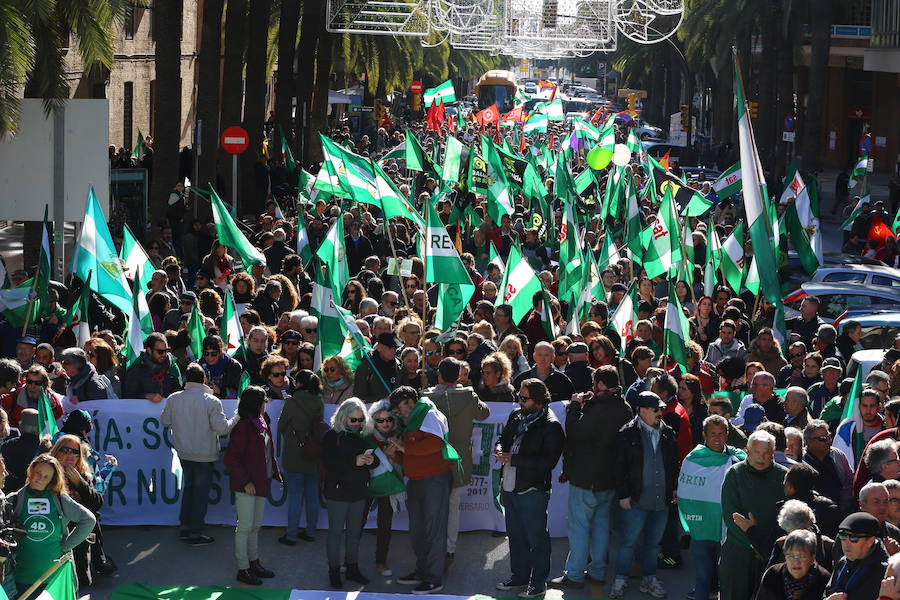 Fotos de la manifestación por el 40 aniversario de la muerte de Manuel José García Caparrós en Málaga