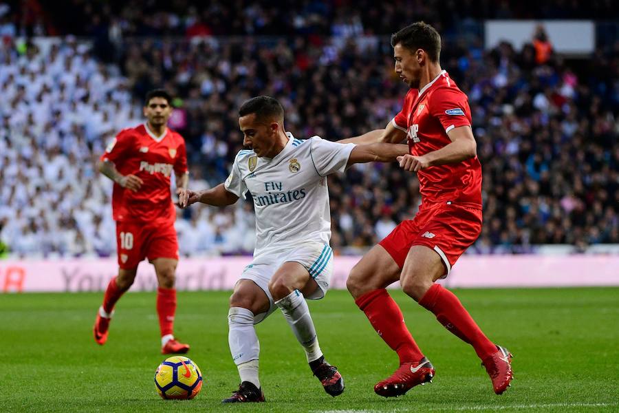 El Real Madrid golea al Sevilla por 5-0 en la primera parte del duelo correspondiente a la jornada 15. Nacho abrió la lata y Cristiano marcó un doblete. Kroos se sumó a la fiesta con un derechazo y Achraf anotó tras una carrera por banda derecha.