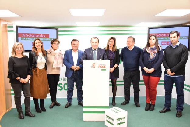 Ruiz Espejo con parlamentarios andaluces y diputados nacionales. sur