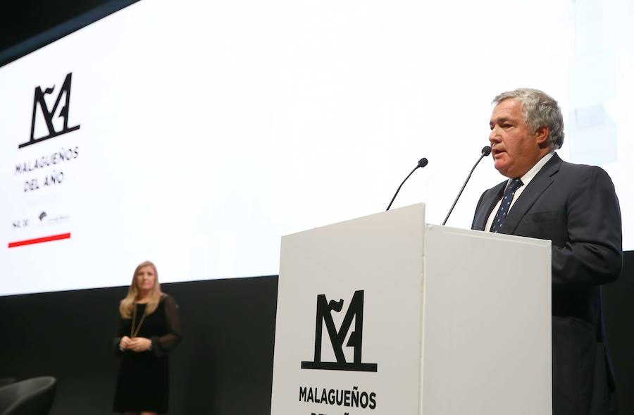 Personalidades de todos los ámbitos de la sociedad malagueña se dieron cita en el Palacio de Ferias y Congresos en la gala de entrega de los Premios Malagueños del Año 2017.