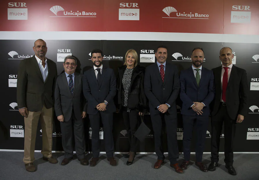 Personalidades de todos los ámbitos de la sociedad malagueña se dieron cita en el Palacio de Ferias y Congresos en la gala de entrega de los Premios Malagueños del Año 2017.