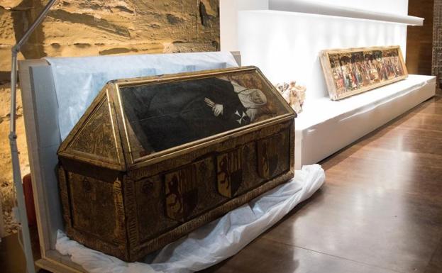 Algunos de los bienes que han sido trasladados desde el Museo de Lérida hasta el Monasterio de Sijena. 