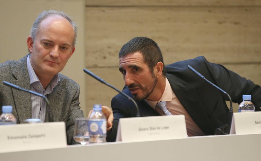 Expertos destacan que la producción de aceite de oliva se multiplica y el Puerto de Málaga será clave para su exportación