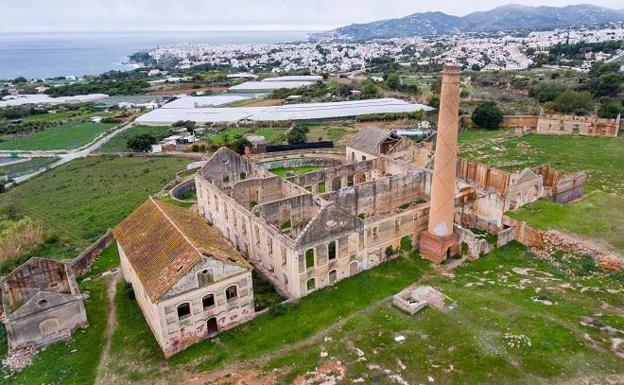 La antigua fábrica de miel de caña y alcohol funcionó hasta los años 30 del pasado siglo