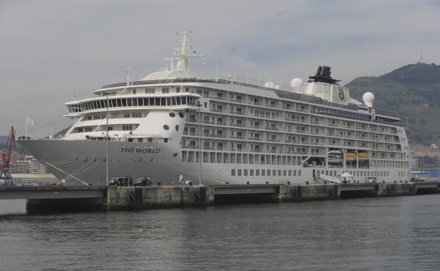 'The World', el conocido como 'el barco de los millonarios', llegará a Málaga este año