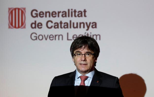 Puigdemont, en su comparecencia en Bruselas tras las elecciones del jueves. :: Yves Herman / reuters