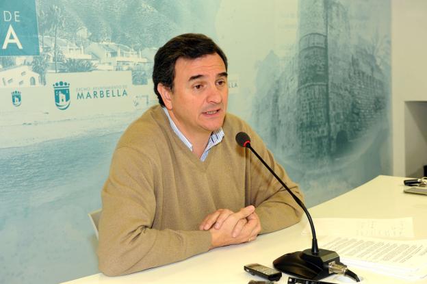 El portavoz del equipo de gobierno, ayer, tras la Junta de Gobierno en la sala de prensa. 