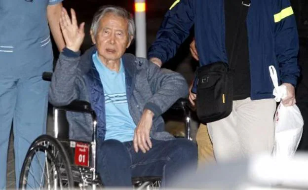 Alberto Fujimori, a la salida del hospital.