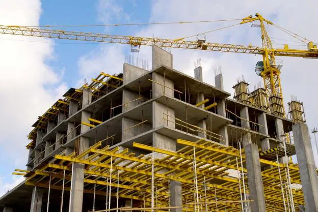 El mercado inmobiliario y el sector de la construcción seguirán creciendo en 2018. :: a. g.