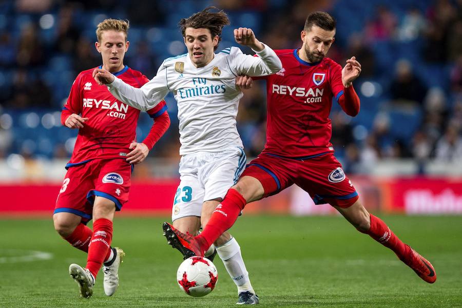 El ‘plan B’ de Zidane vuelve a tropezar en un duelo copero en el que el Real Madrid fue incapaz de paliar sus males ante un Numancia peleón (2-2).