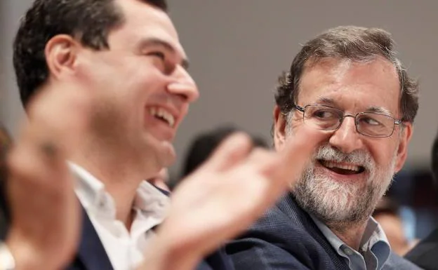 Moreno y Rajoy, el pasado sábado en Sevilla. 