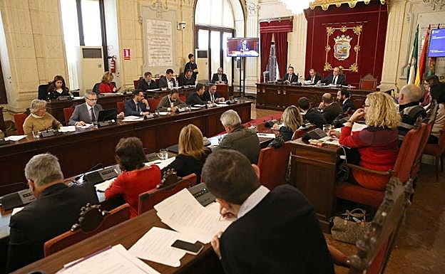 Pleno en el Ayuntamiento de Málaga (archivo).