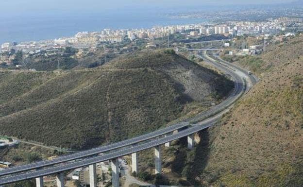Oposición empresarial en Marbella a que la mejora de la movilidad pase por quitar el peaje