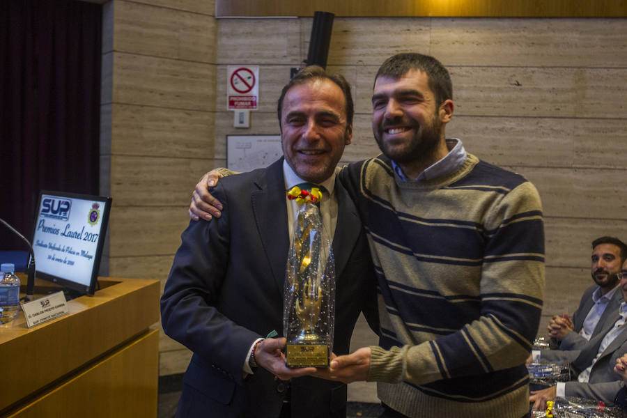 Eduardo Rodríguez recibe el Premio Laurel del Sindicato Unificado de Policía 