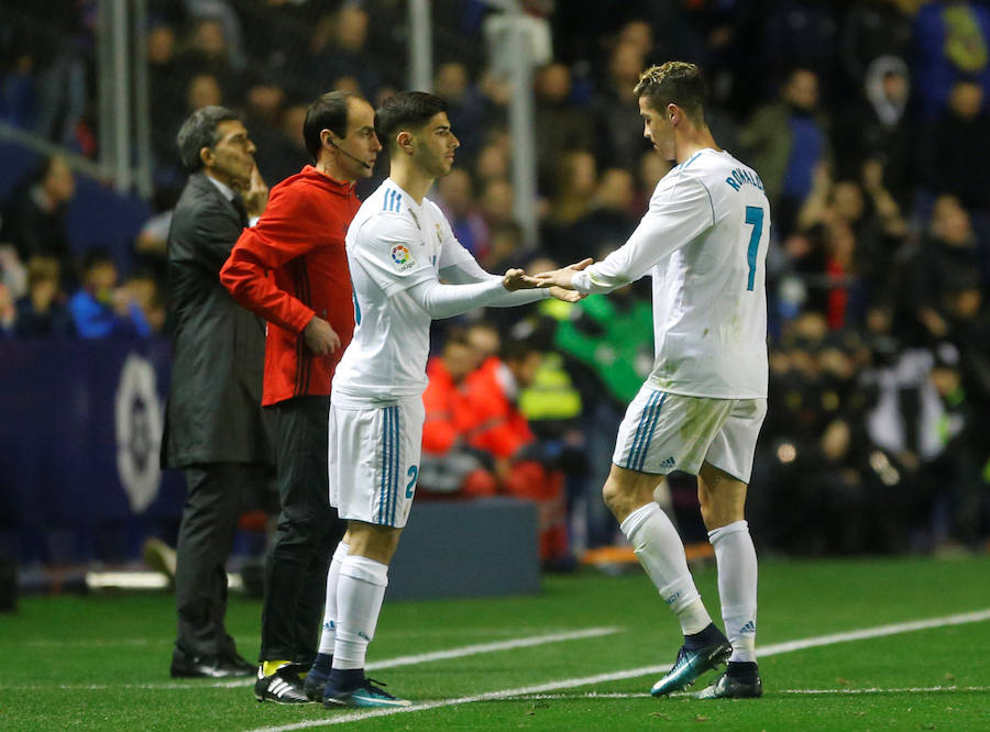 Los blancos empataron con el Levante como ya ocurrió en el Santiago Bernabéu.