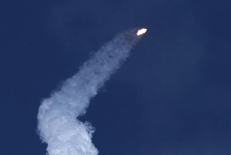 El lanzamiento del Falcon Heavy, en imágenes