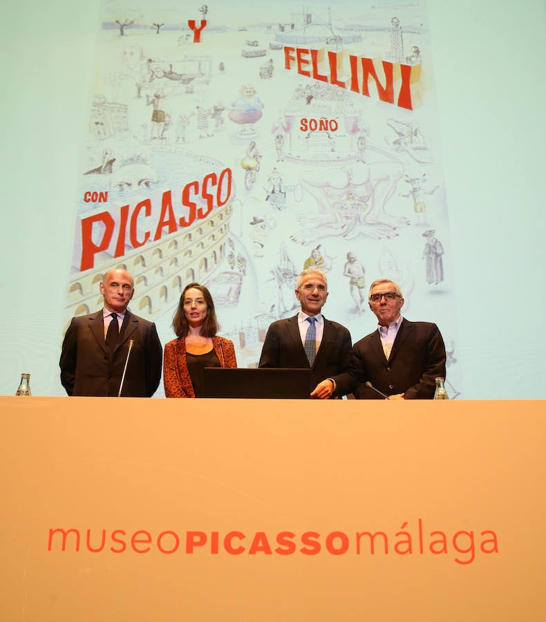 El Museo Picasso Málaga ha inaugurado la exposición 'Y Fellini soñó con Picasso', una muestra de dibujos, películas, fotografías y otros documentos del director de cine italiano que se unen a las esculturas, dibujos y obra gráfica de Picasso.