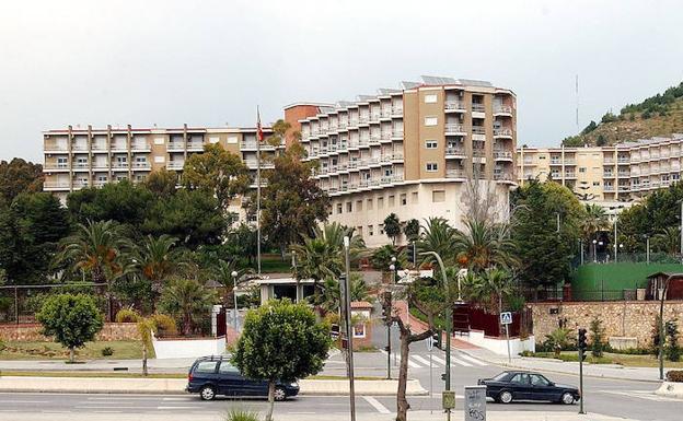 Defensa subasta un solar para unas 70 viviendas junto a la residencia Castañón de Mena