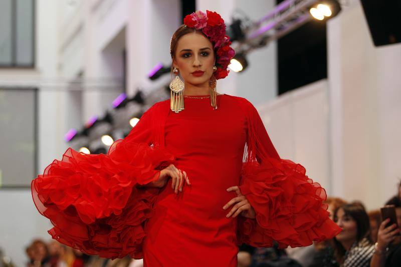 Fotos: Fotos del desfile inaugural de la Feria Internacional de Moda Flamenca en Málaga (FIMAF)