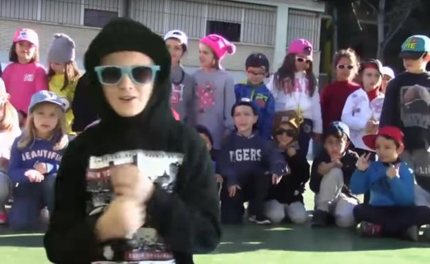 El reivindicativo rap sobre el habla andaluza de un colegio de Málaga