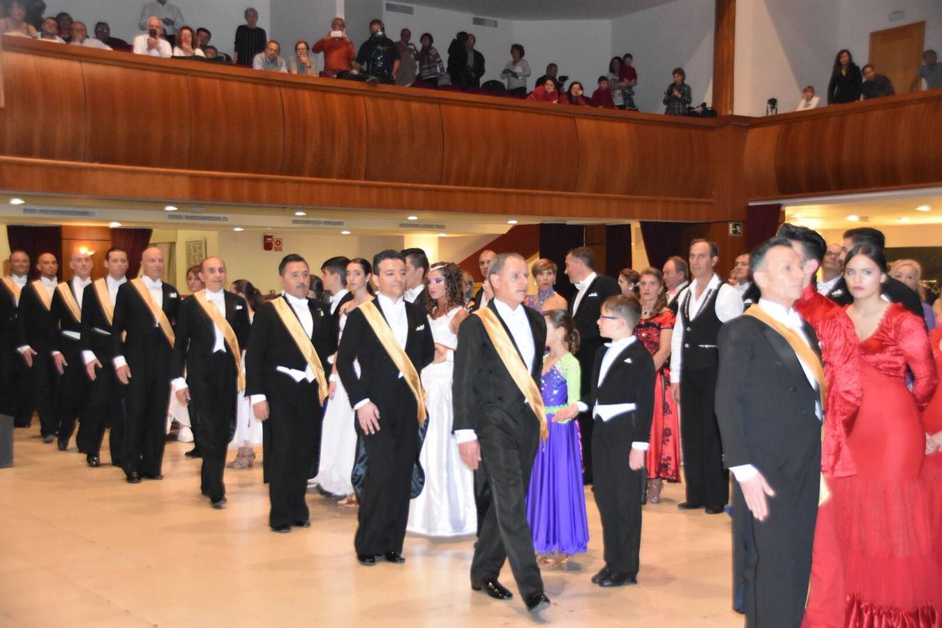 Un espectacular ‘Baile del Emperador’ ha dado comienzo a un campeonato que se prolongará hasta el próximo domingo