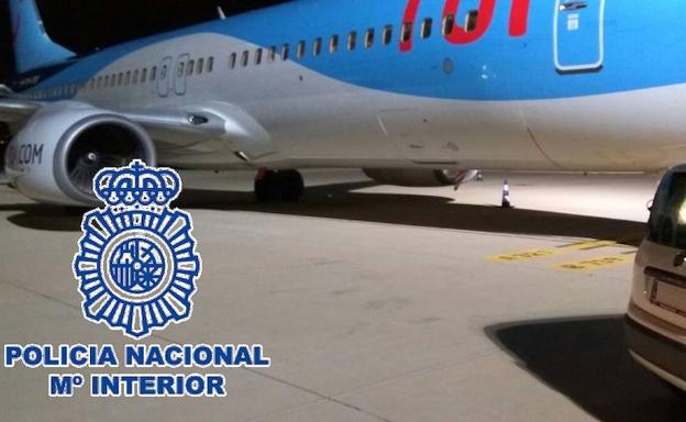 Detenida en el aeropuerto de Málaga una mujer reclamada en Dinamarca por sustracción de sus hijos menores