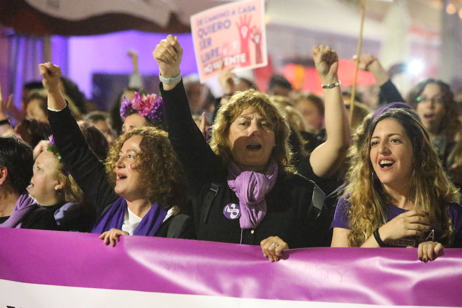 Resumen en imágenes del desarrollo del Día Internanacional de la Mujer en la capital y la provincia