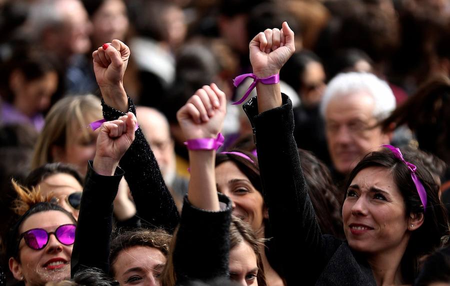 La jornada de huelga transcurre sin incidencias por todo el territorio.