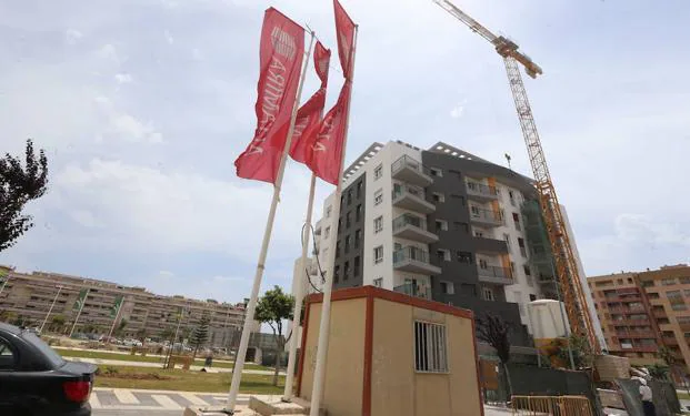 Imagen de un nuevo edificio de viviendas en Teatinos. 