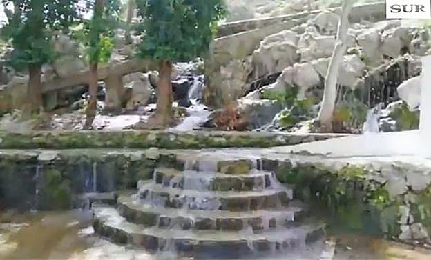 El nacimiento del río de Cuevas del Becerro ‘revienta’