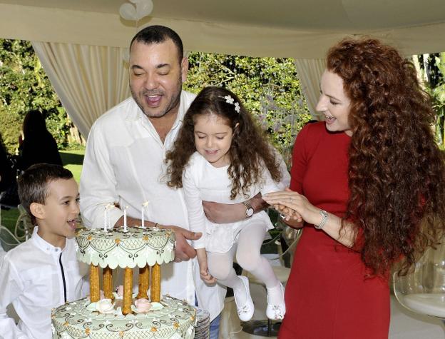 La familia real marroquí celebra el cuarto cumpleaños de la princesa Lalla Jadija en 2011. :: r. c.