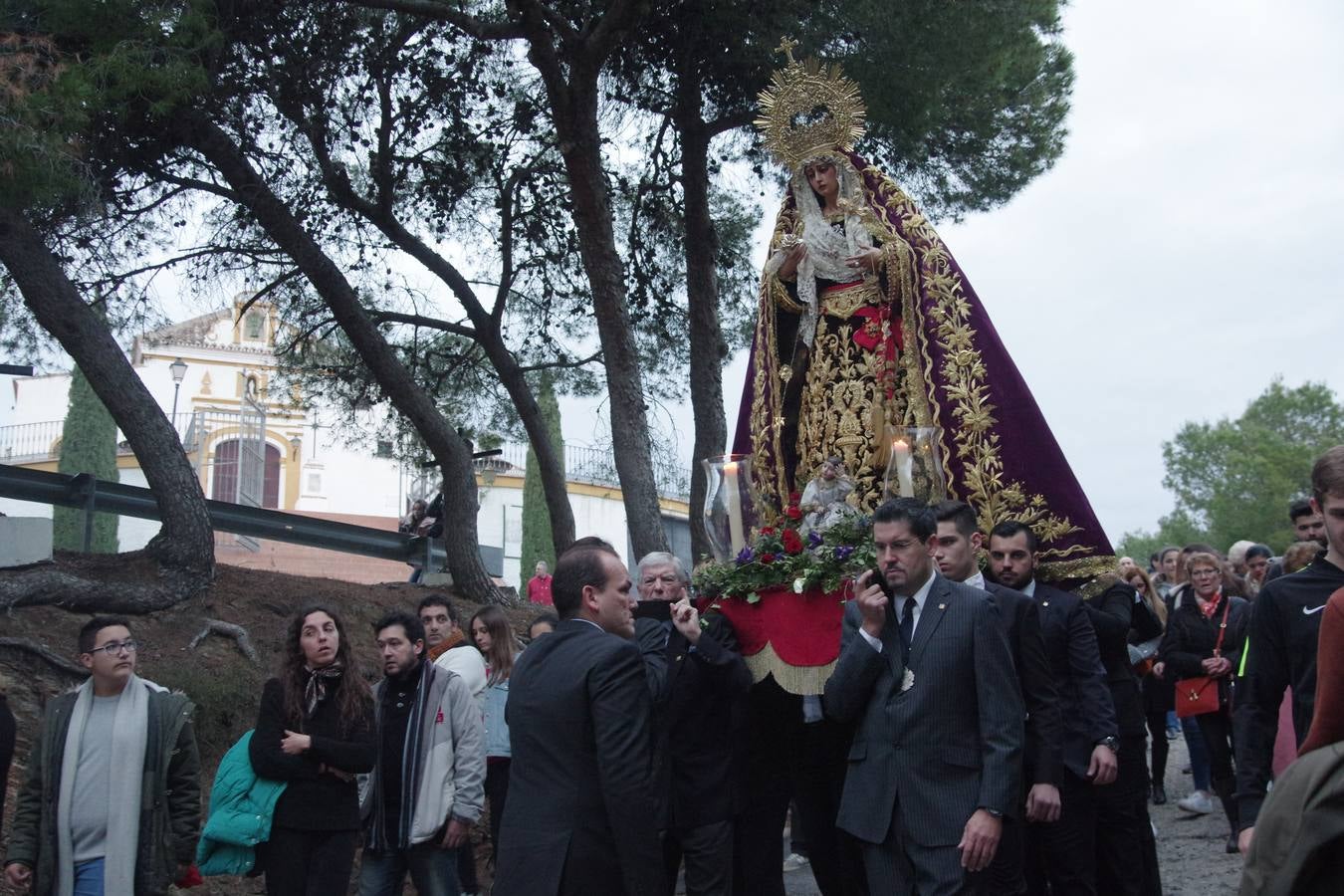 Una tarde y noche bajo la amenaza de lluvia, pero en la