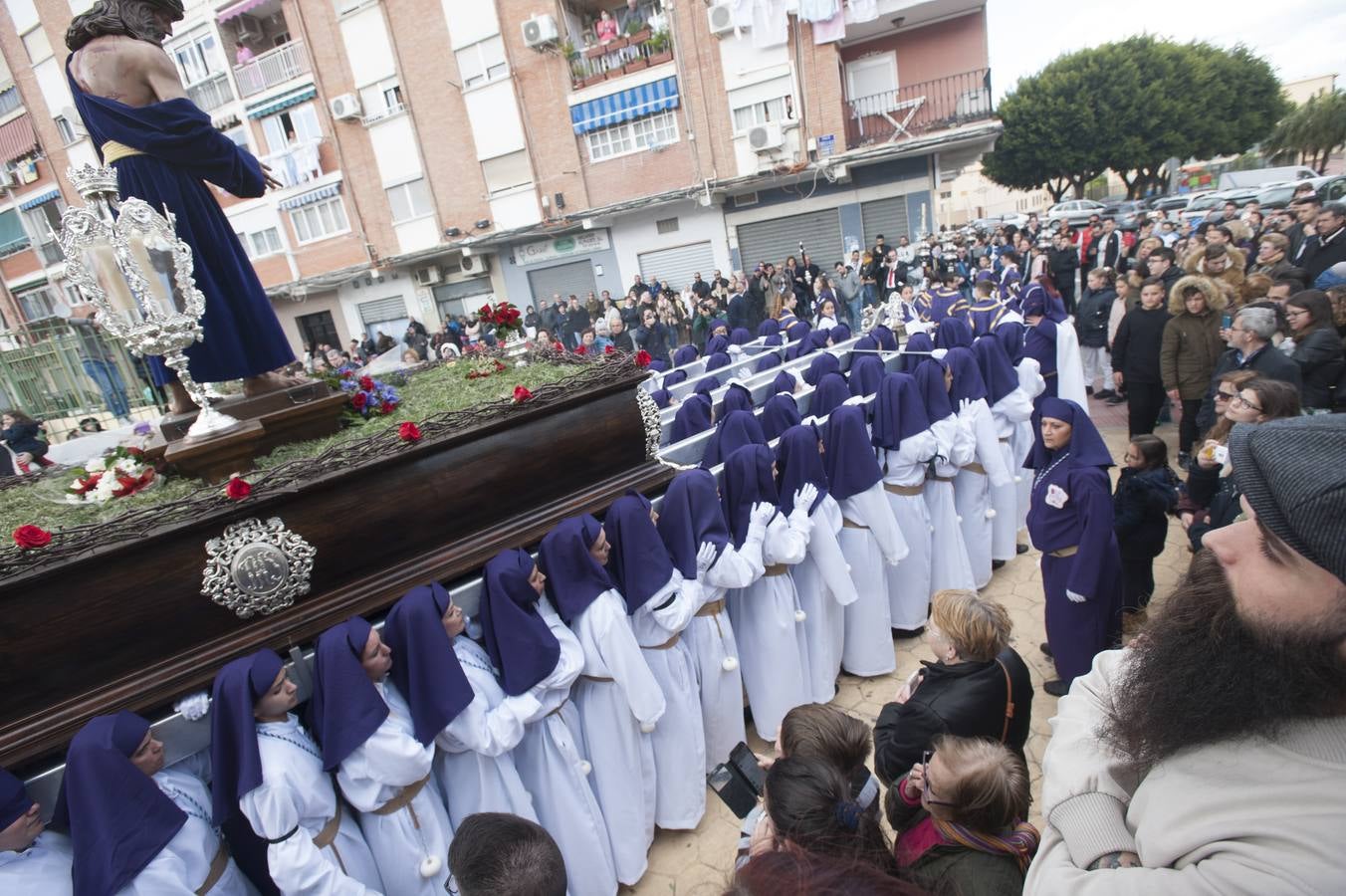 Fotos: Fotos de las procesiones y traslados del Sábado de Pasión