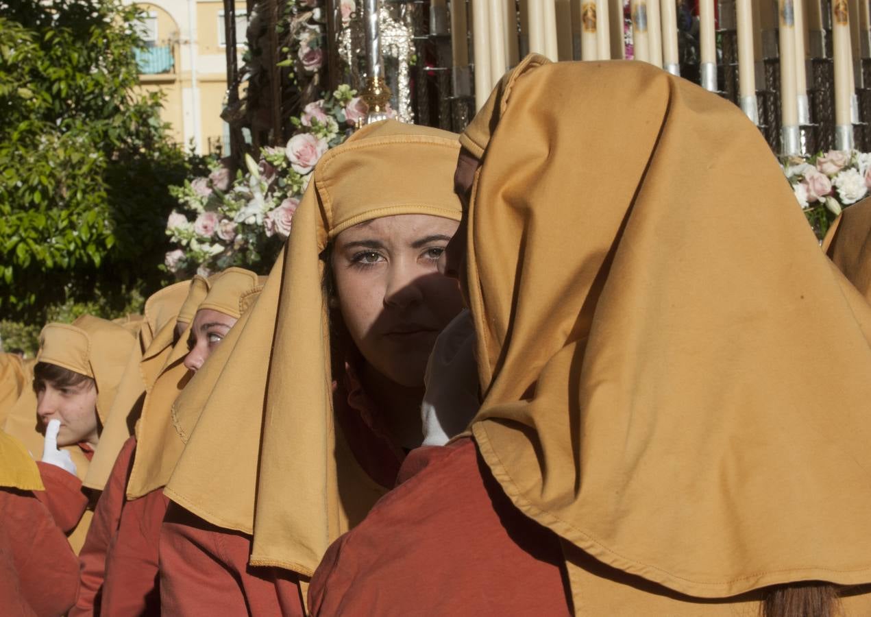 Fotos: Fotos de las procesiones y traslados del Sábado de Pasión