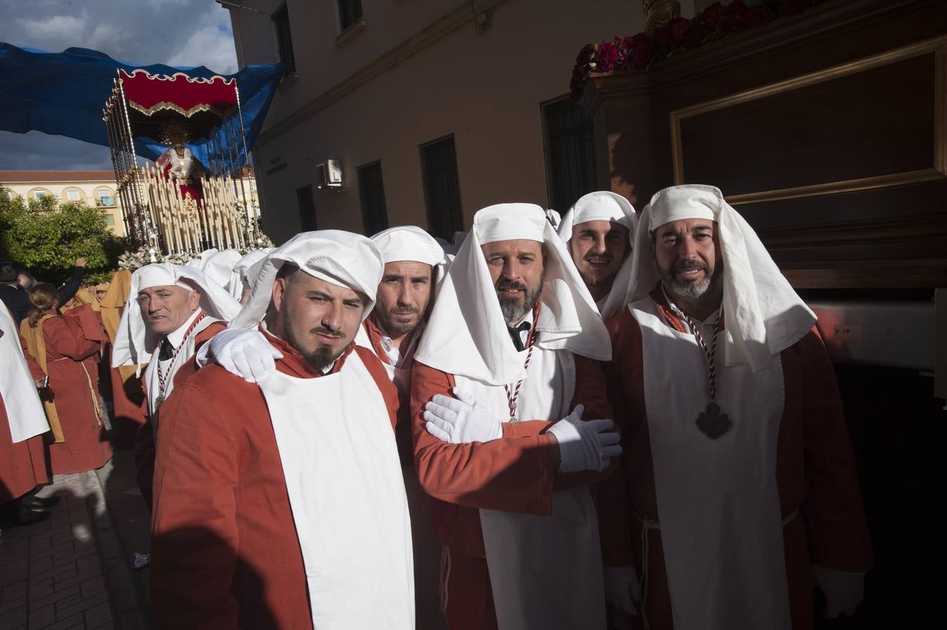 Fotos: Fotos de las procesiones y traslados del Sábado de Pasión