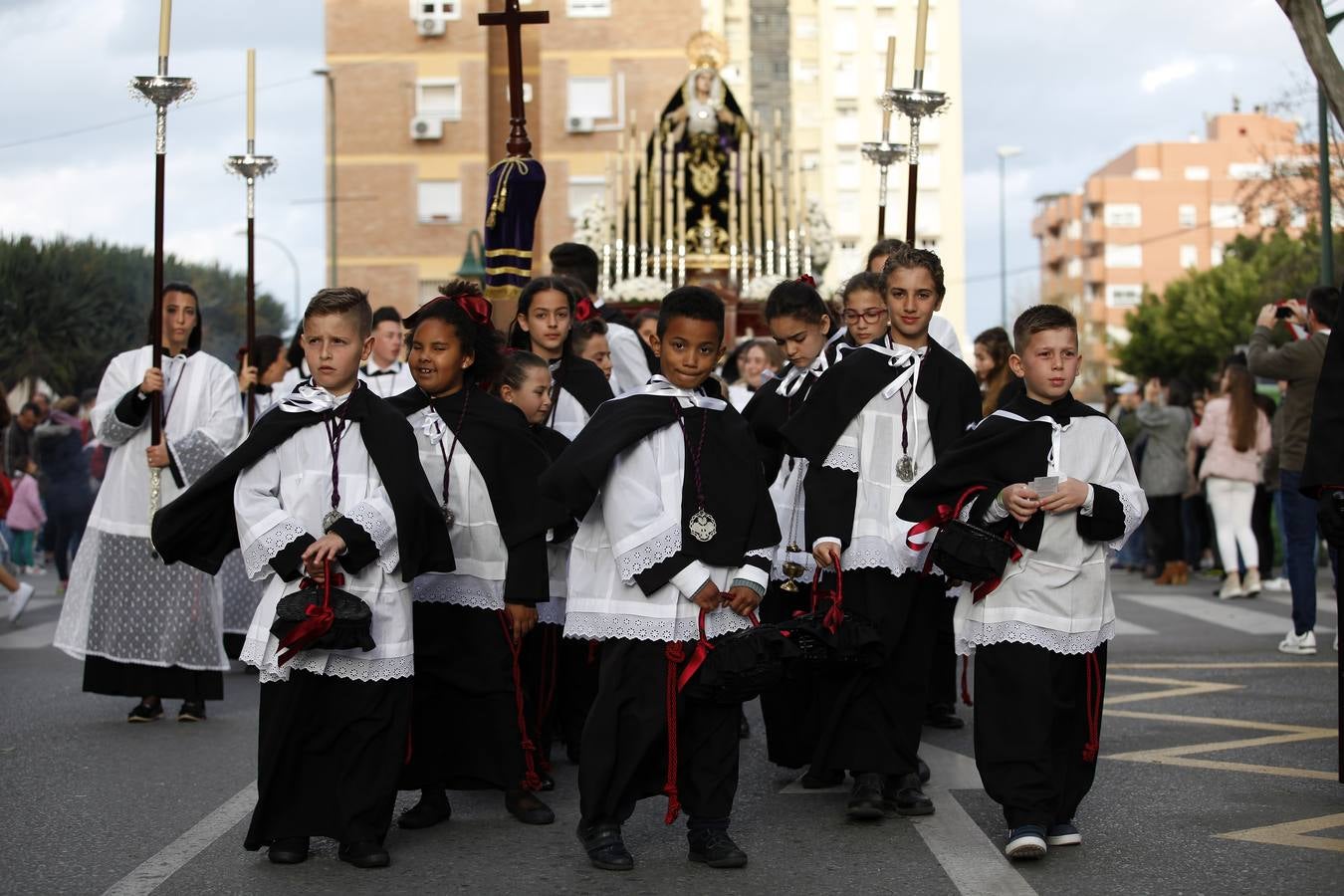 Fotos: Fotos de las procesiones y traslados del Sábado de Pasión
