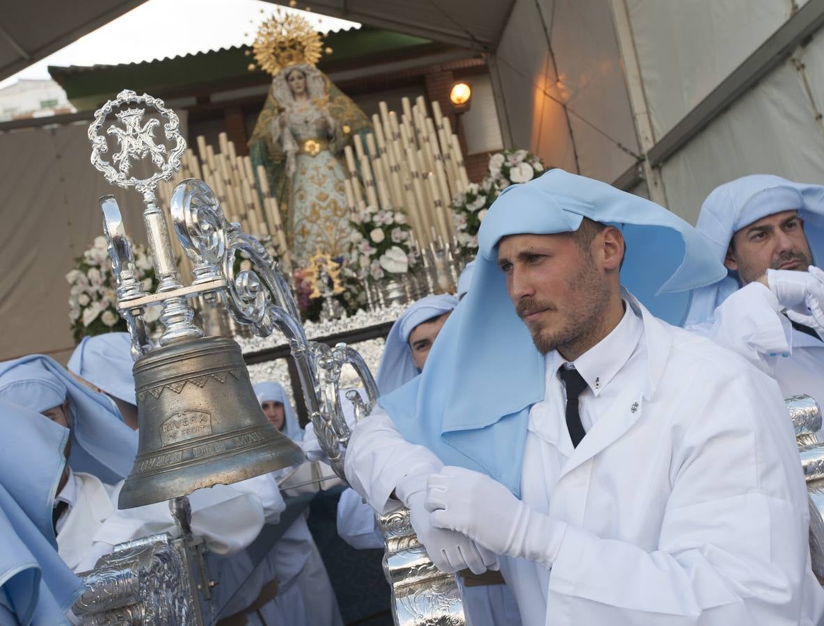 Fotos: Fotos de las procesiones y traslados del Sábado de Pasión