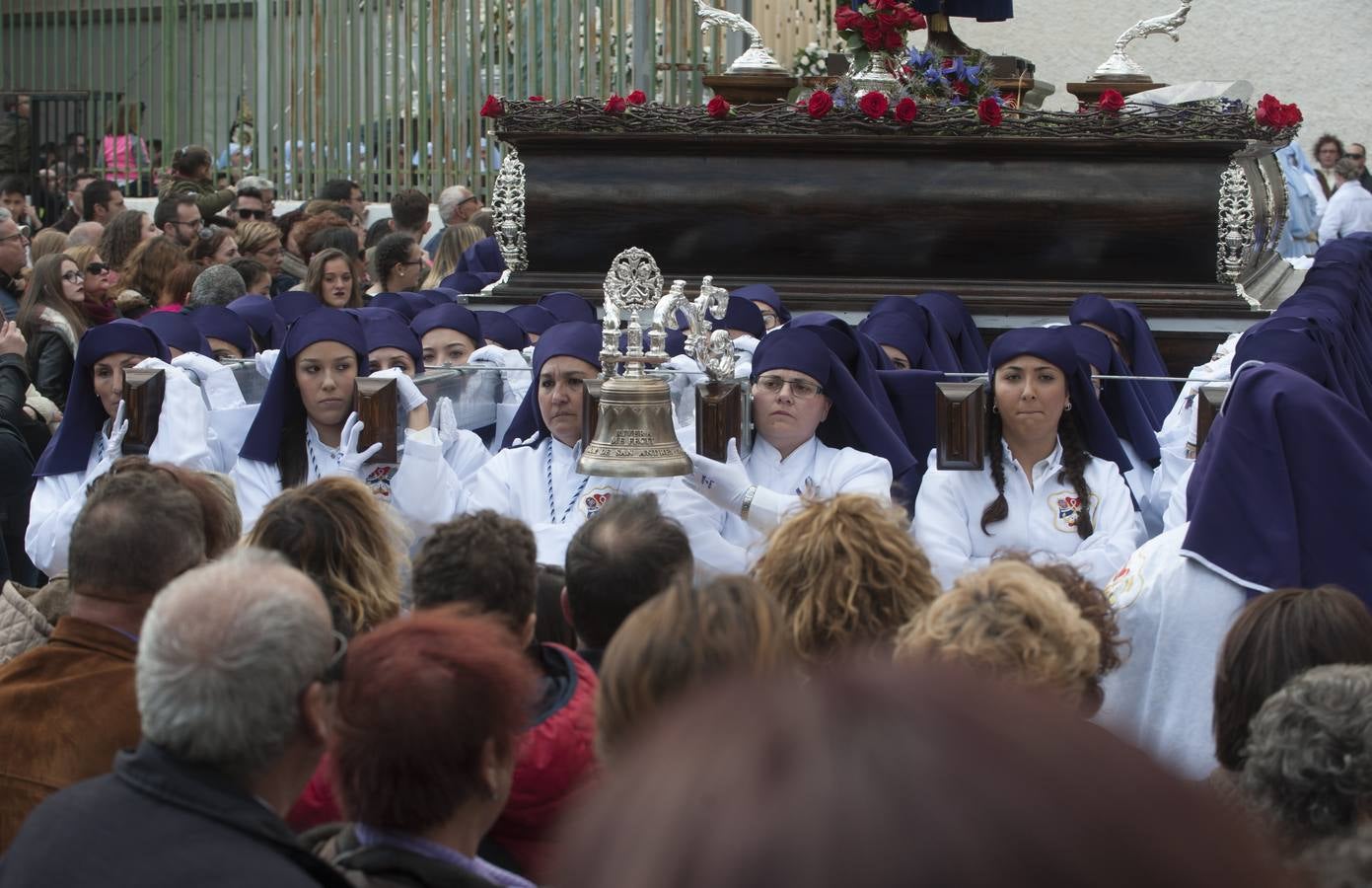Fotos: Fotos de las procesiones y traslados del Sábado de Pasión