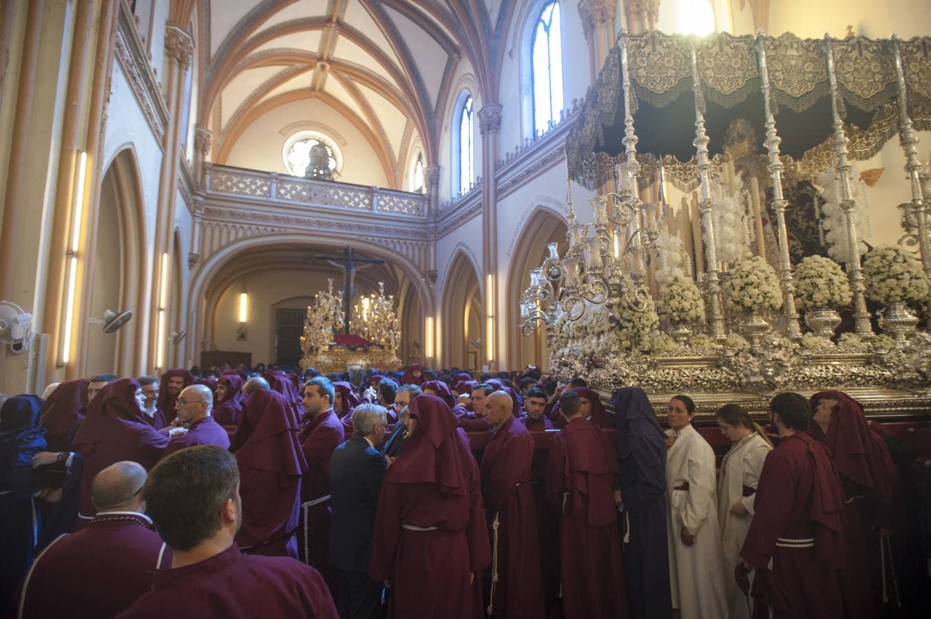 Fotos: Salud procesiona en la tarde del Domingo de Ramos