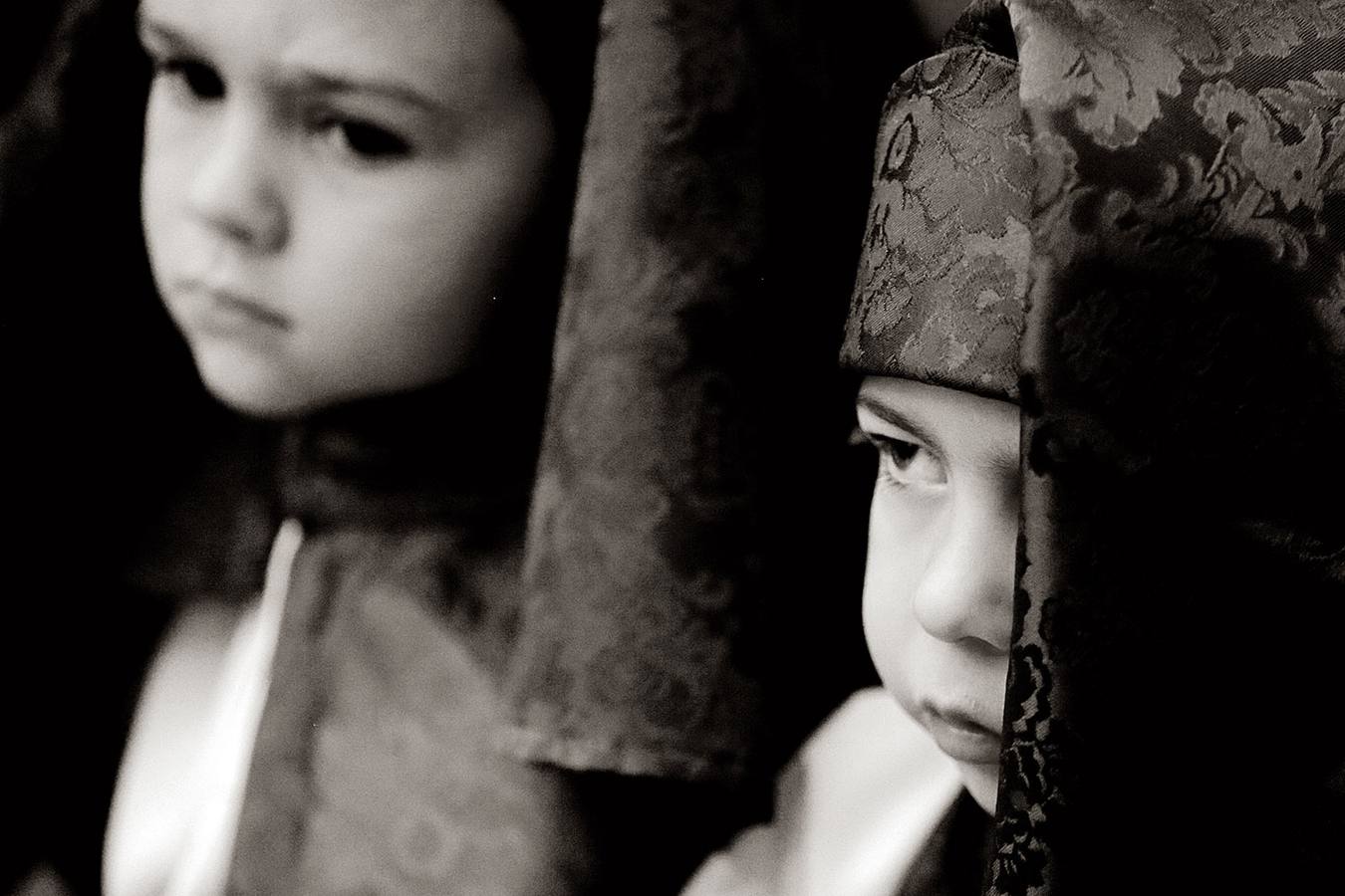 El fotógrafo Txema Rodríguez ofrece una visión íntima de la Semana Santa de Málaga