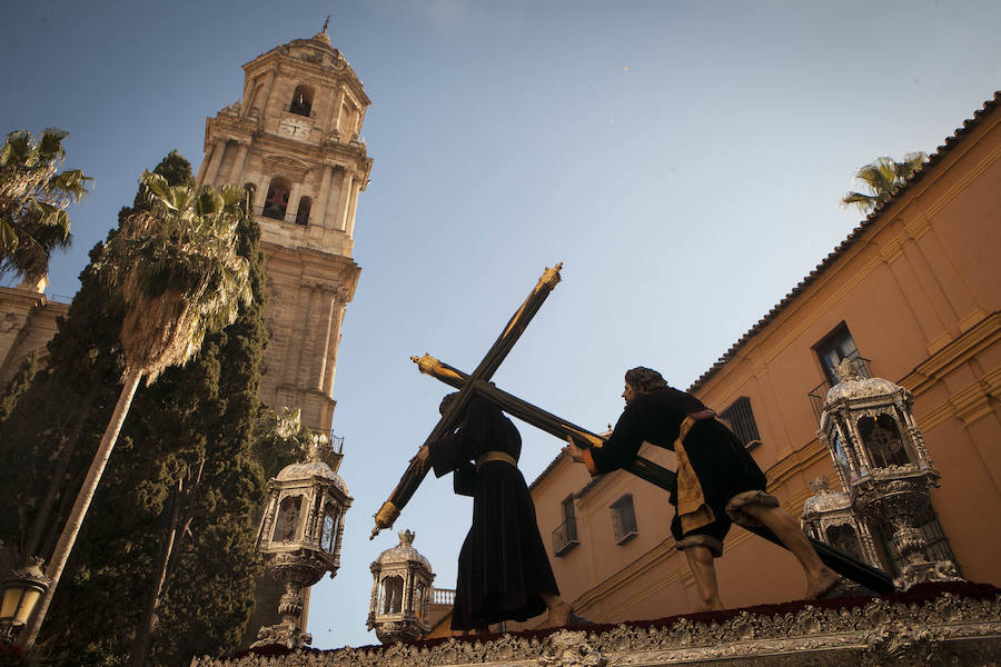 Real, Muy Ilustre Archicofradía del Santísimo Sacramento y Venerable Hermandad de Nazarenos de Nuestro Padre Jesús de La Pasión y María Santísima del Amor Doloroso.