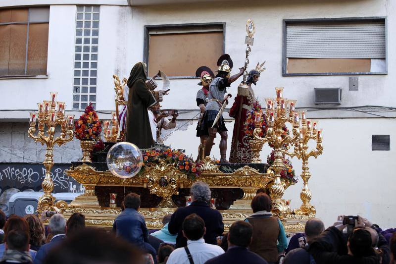 Imágenes de los cortejos de Rocío, Penas, Nueva Esperanza, Estrella, Rescate y Sentencia