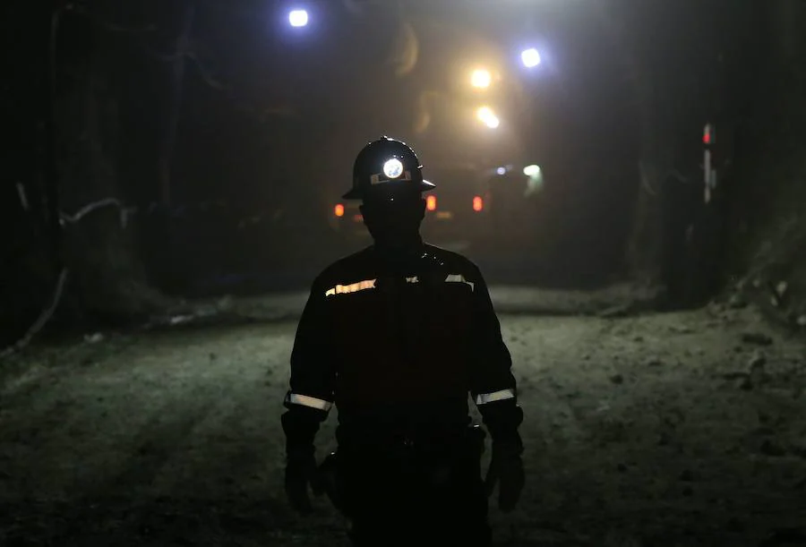 Visita a la mina El Teniente, la mayor mina subterránea del mundo y el centro integrado de operaciones remotas.