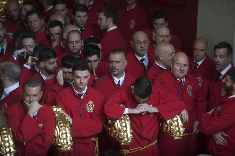 Fotos de los desfiles de Santa Cruz, Cena, Viñeros, Mena, Misericordia, Zamarrilla, Esperanza y Vera Cruz