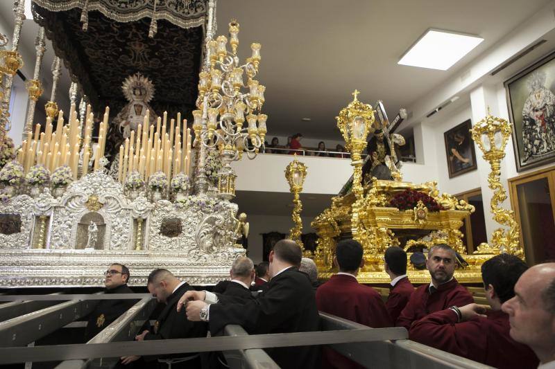 Fotos de los desfiles de Santa Cruz, Cena, Viñeros, Mena, Misericordia, Zamarrilla, Esperanza y Vera Cruz