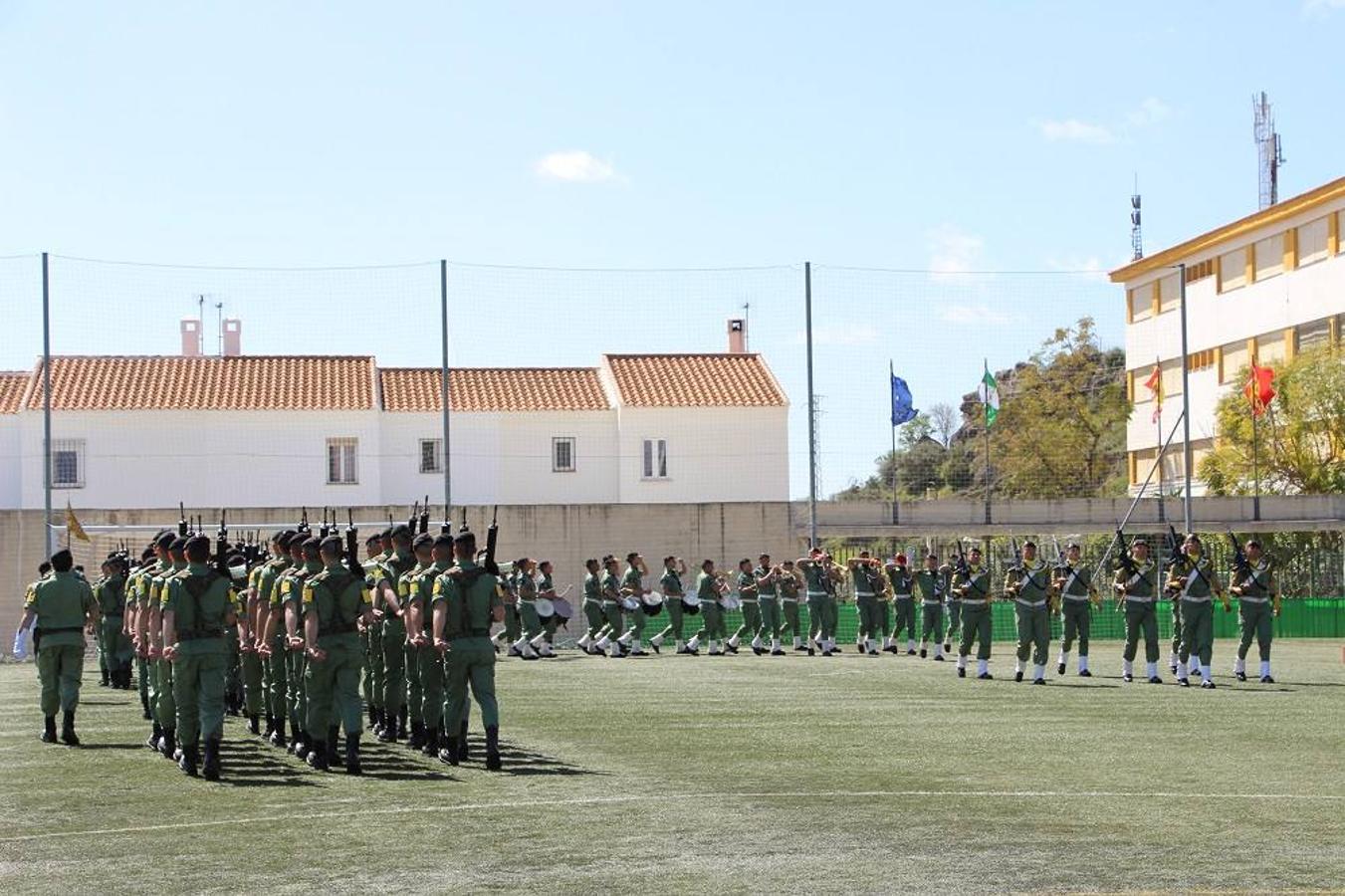 El municipio participa en un acto civil presidido por la Brigada Paracaidista y representantes del Ejército